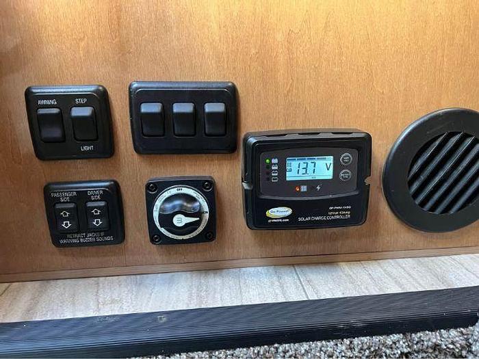 Used 2021 Thor Motor Coach Quantum LH26