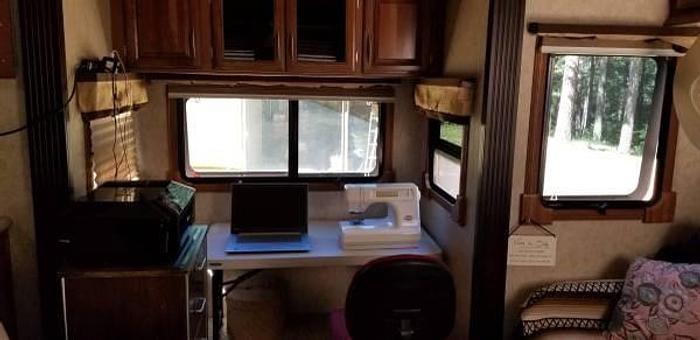 Used 2017 Prime Time Manufacturing Crusader