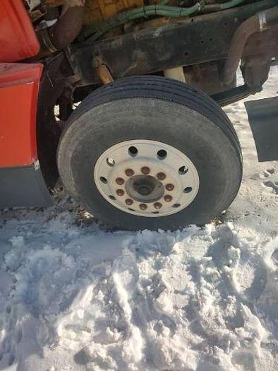 Used 1990 Freightliner FLD120