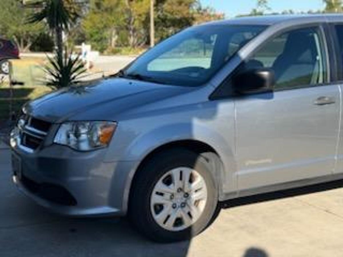 Used  2020 DODGE Grand SE Caravan Wheelchair Conversion Van