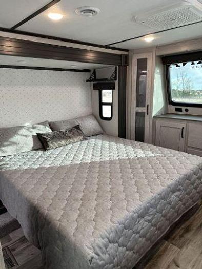 Used 2023 Keystone Montana High Country 295RL