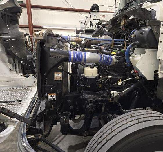 Used 2019 KENWORTH T270