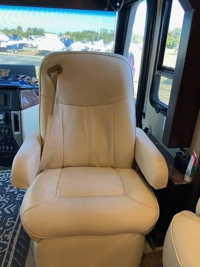 Used 2015 American Coach American Revolution 42T Class A Motorhome