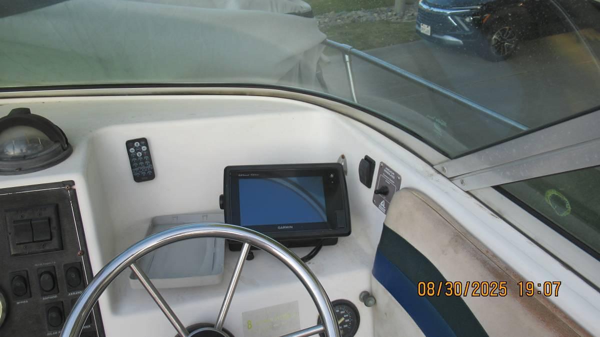 Used 2000 Sea Swirl Striper