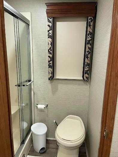 Used 2018 Jayco Seneca 37TS