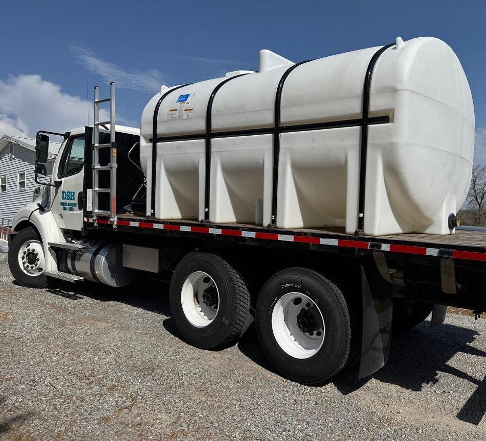 Used 2021 FREIGHTLINER BUSINESS CLASS M2 112 Water Tank Truck