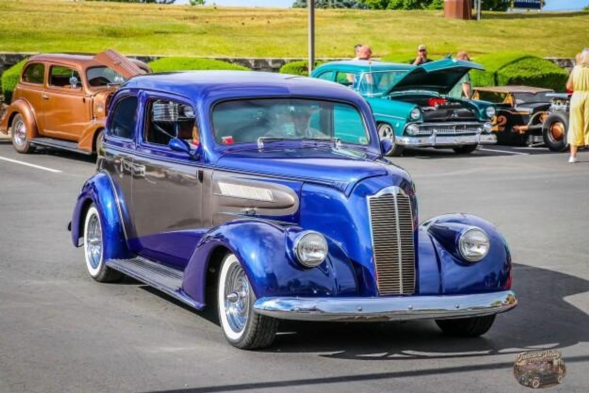Used 1937 Chevrolet Tudor Custom Sedan | One-Off All-Steel Build | 4.2L Vortec EFI | 4L60E | Vintage A/C | 23,500 Miles