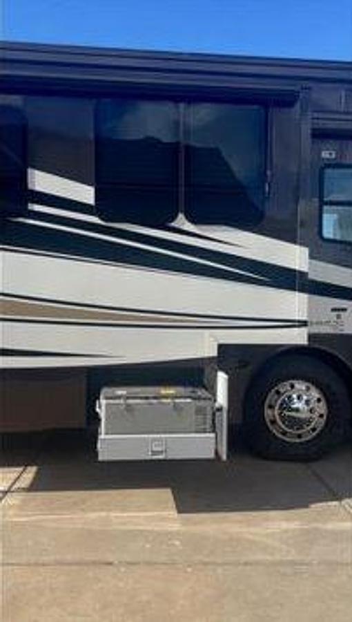 Used 2007 Newmar Essex 4510