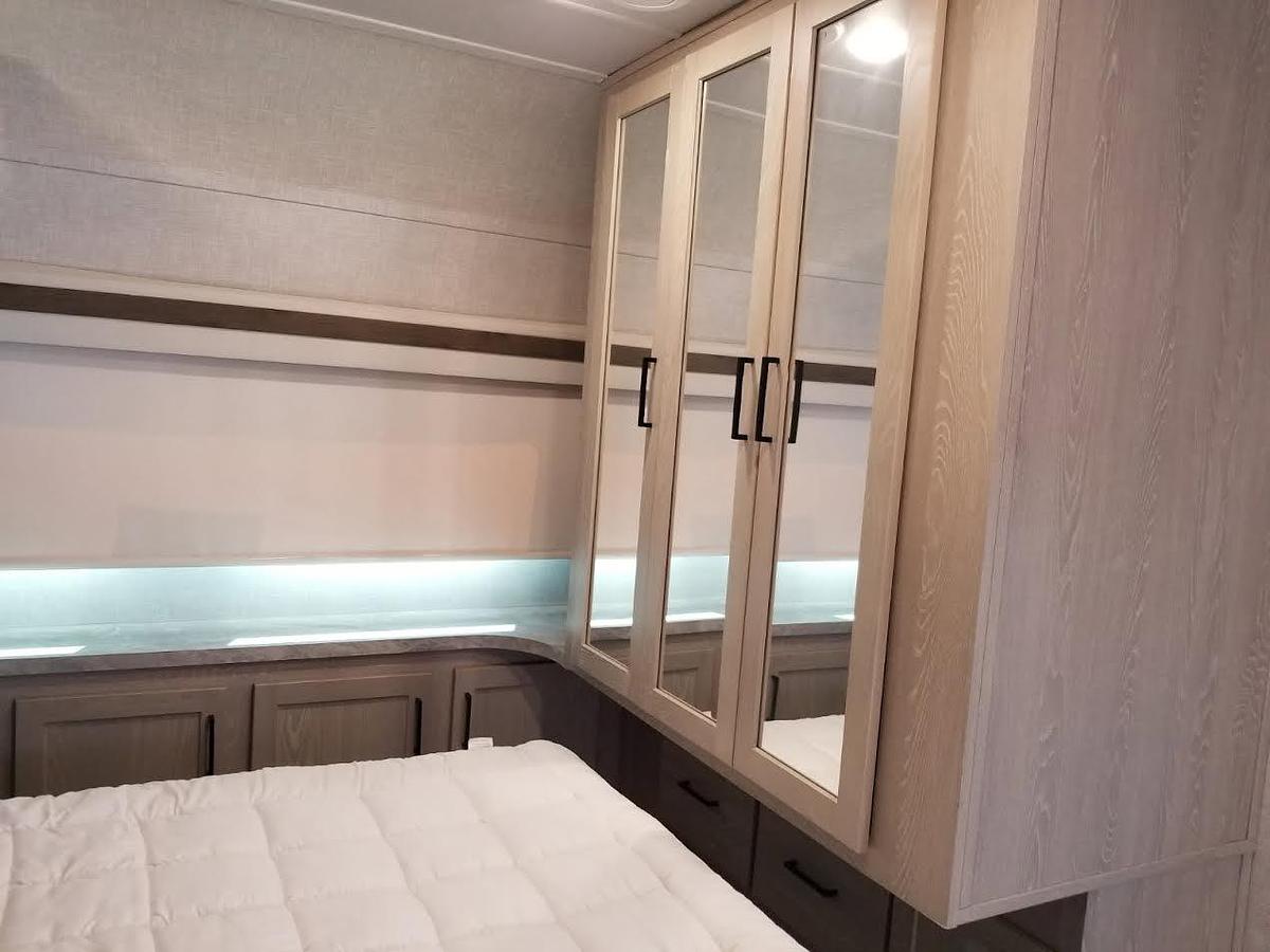 Used 2010 Forest River 34HB