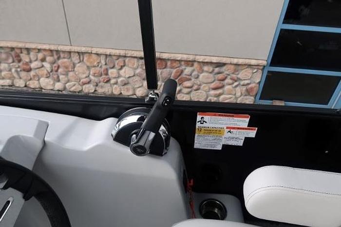 Used 2023 Lowe SS210WT Pontoon