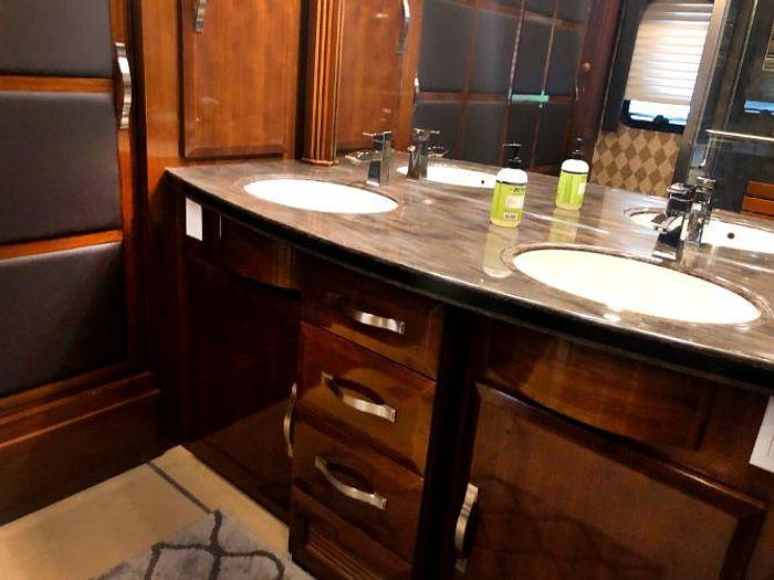 Used 2012 Newmar King Aire 4584