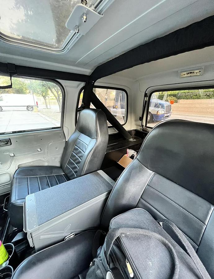 Used 1987 Jeep Wrangler 4WD Laredo