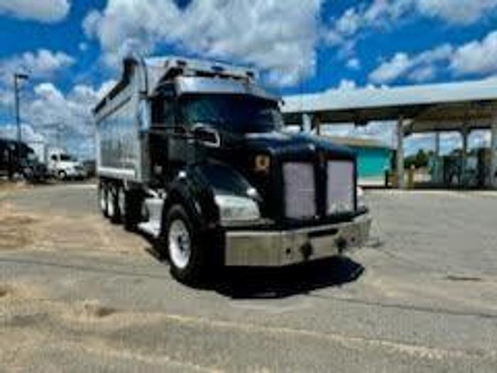 Used 2015 KENWORTH T880 Dump Truck