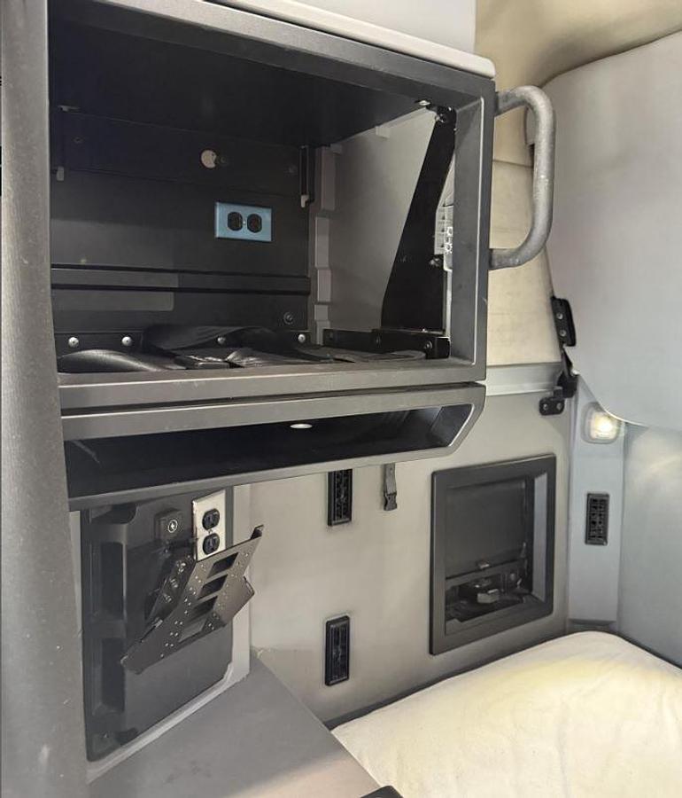 Used 2020 Mack Anthem 64T