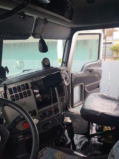 Used 2012 Mack PINNACLE CXU613 with trailer