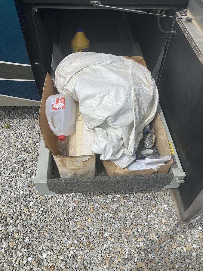 Used 2005 Monaco Signature Castle IV Class A Motorhome