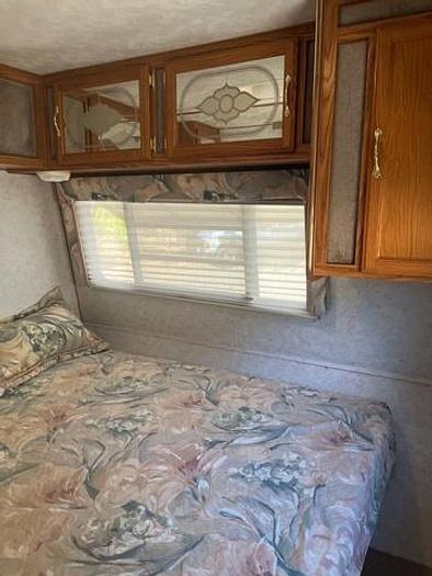 Used 2000 Komfort M-25TS Travel Trailer
