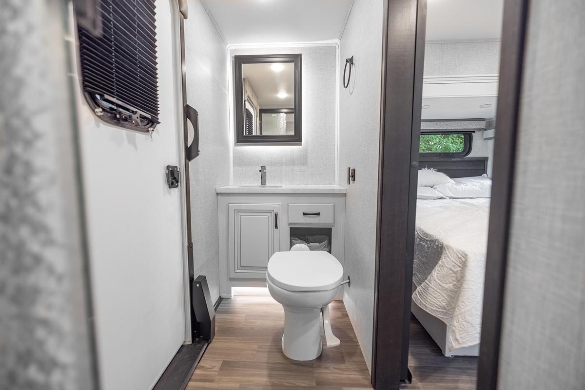 Used 2024 Jayco North Point 390CKDS Fifth Wheel