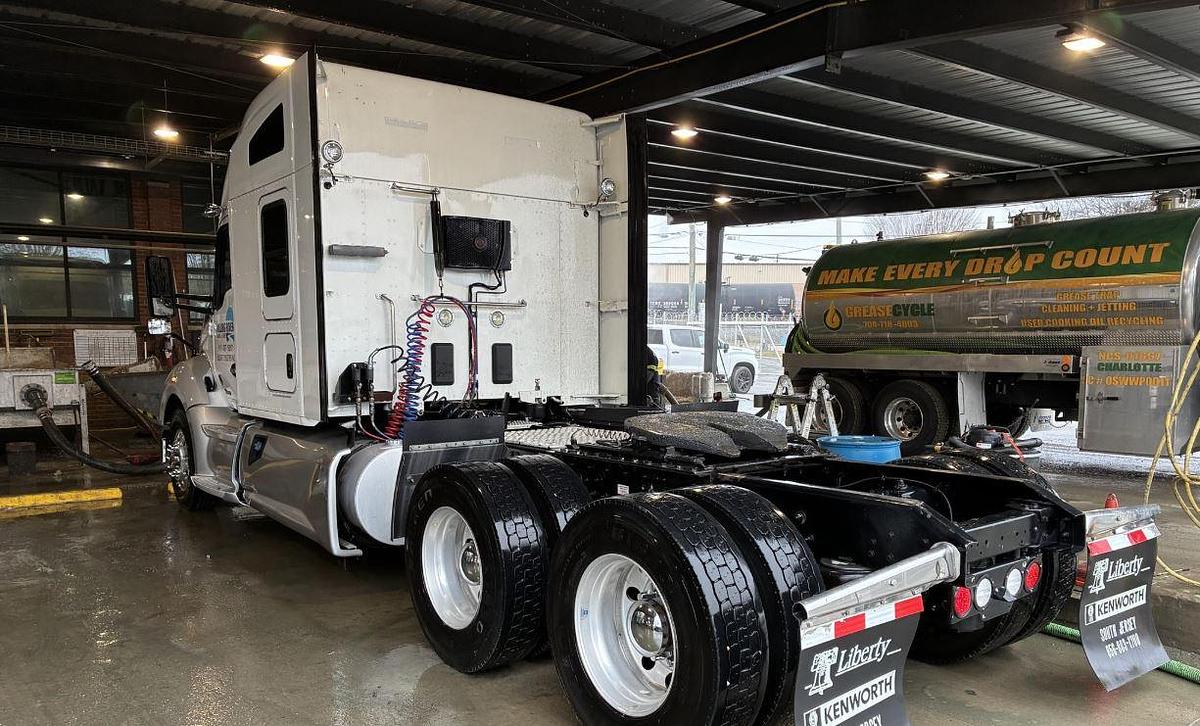 Used 2020 Kenworth T680