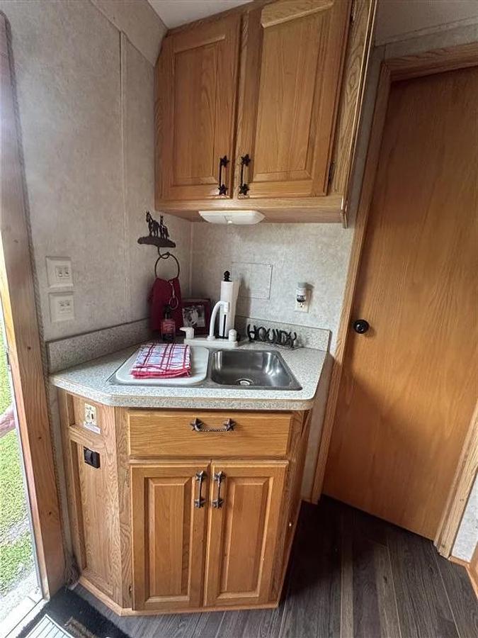 Used 2003 4 Star 3 Horse Trailer