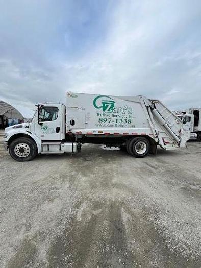 Used 2021 Freightliner M2 106
