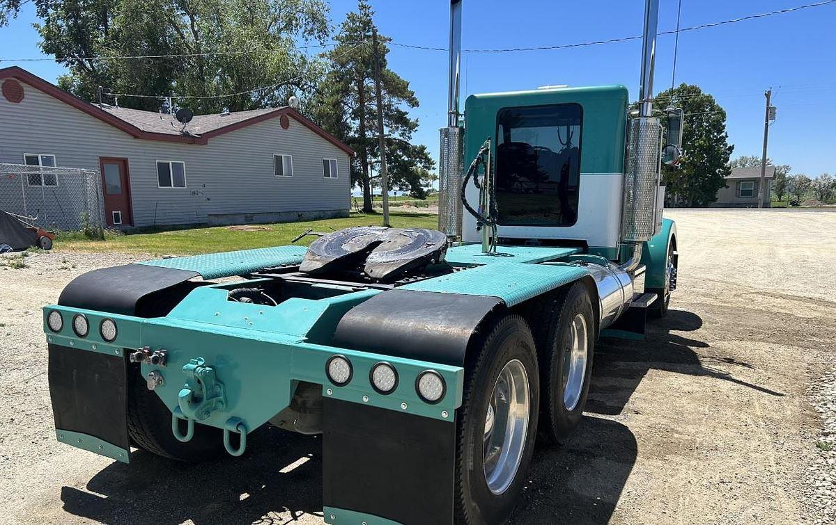 Used 1983 Peterbilt 359EXHD