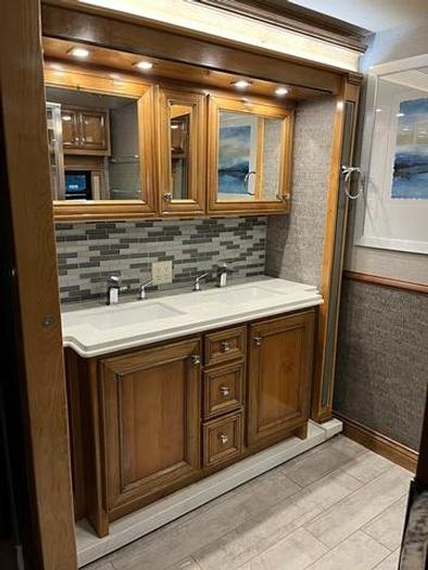 Used 2021 Tiffin Motorhomes Phaeton 44 OH