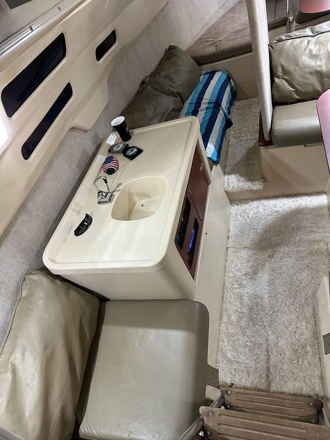 Used 2011 MacGregor M26 Powersailer • 90 HP Evinrude • Trailer Included • Sleeps 6