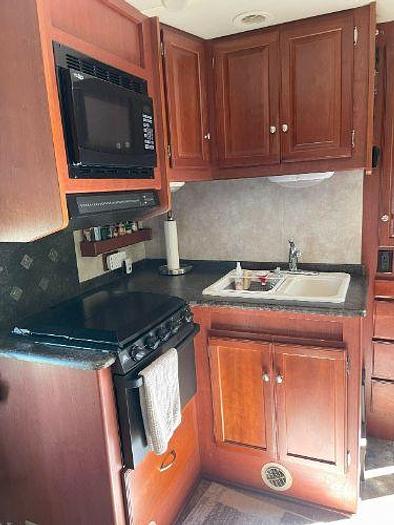 Used 2012 Itasca 31RP