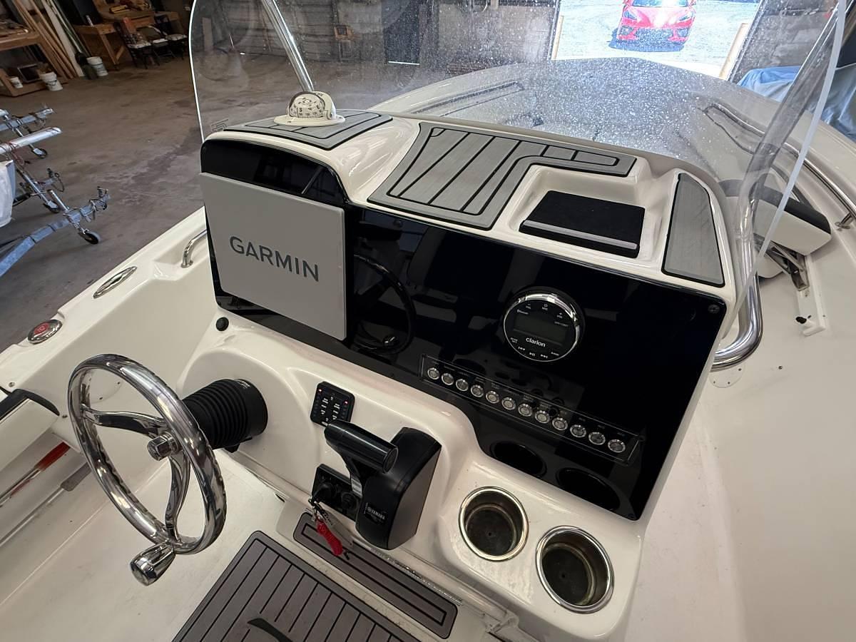 Used 2024 Tidewater 198CC Center Console Boat