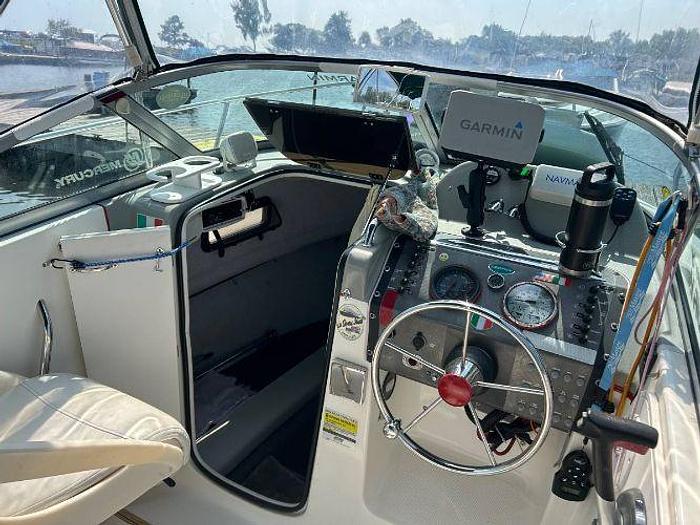 Used 2005 Trophy 2002 Walkaround