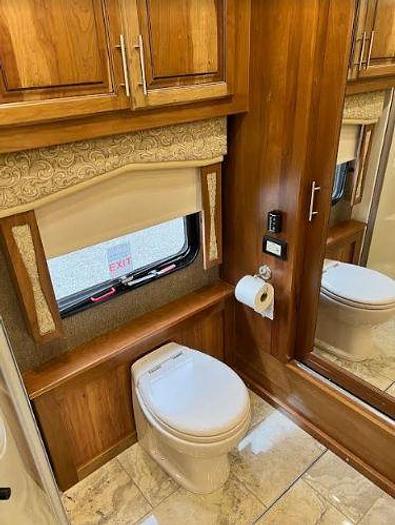 Used 2018 Entegra ASPIRE 44W