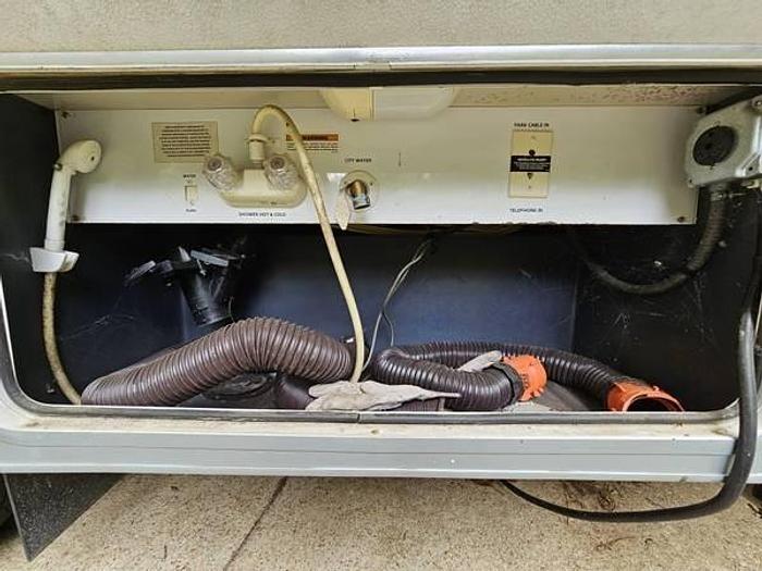 Used 2007 Fleetwood Tioga 31ft Class C Motorhome