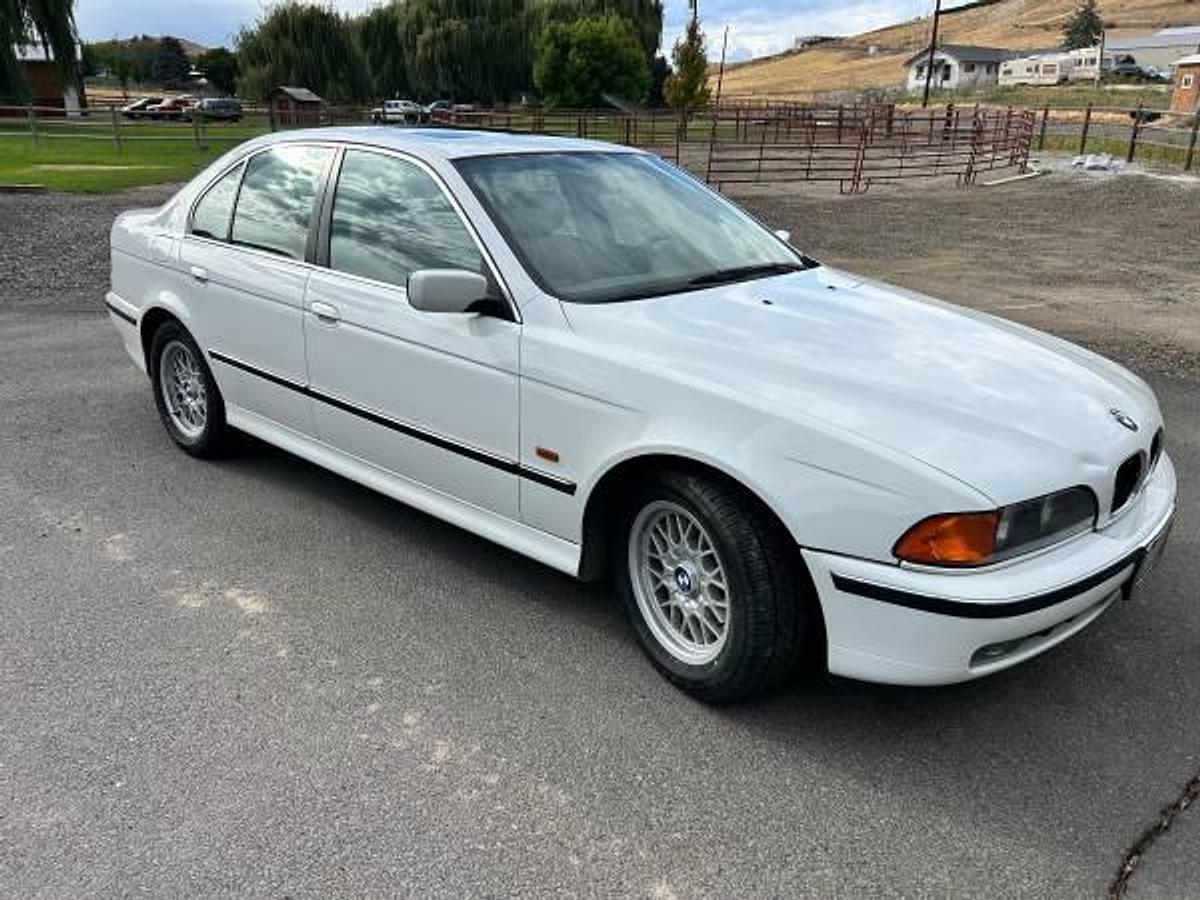 Used 1999 BMW 528i