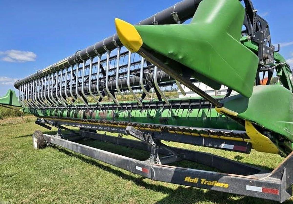 Used 2007 John Deere 630F Flex Head