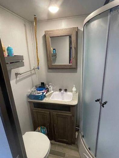 Used 2021 Crossroads Zinger ZR328SB