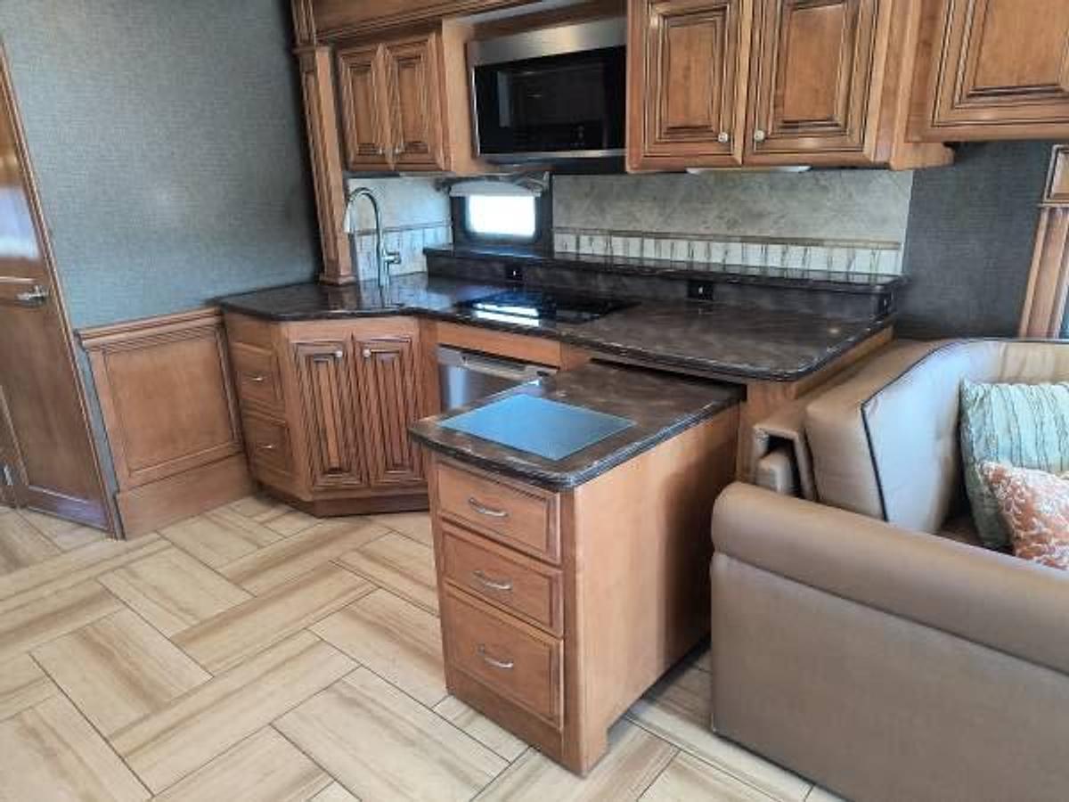 Used 2015 Thor Motor Coach Tuscany 45AT Class A Motorhome