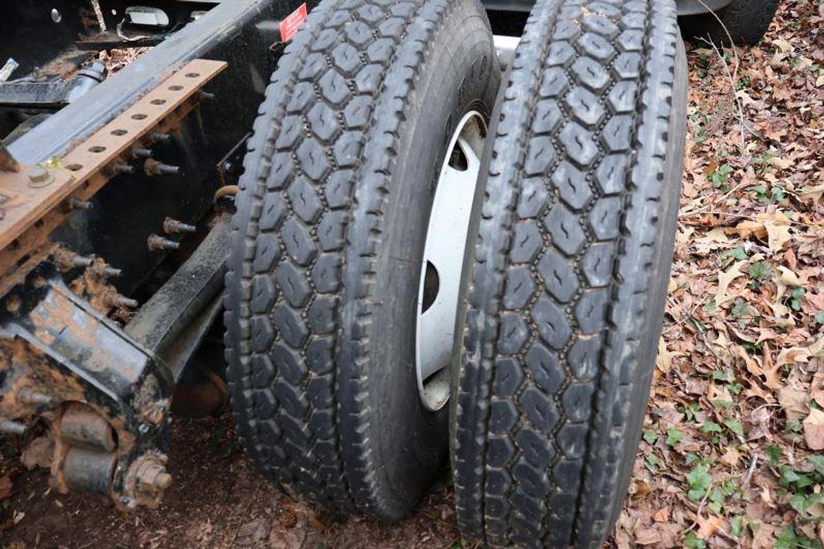 Used 2014 Western Star 4900 Conventional Sleeper Semi