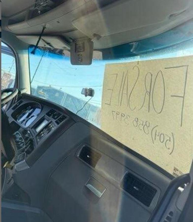 Used 2018 KENWORTH T880 Dump Truck