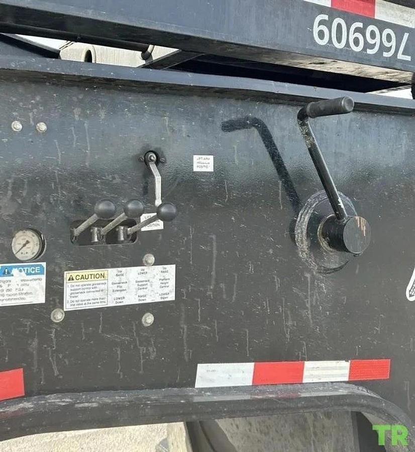 Used 2019 ETNYRE Low Boy Trailer