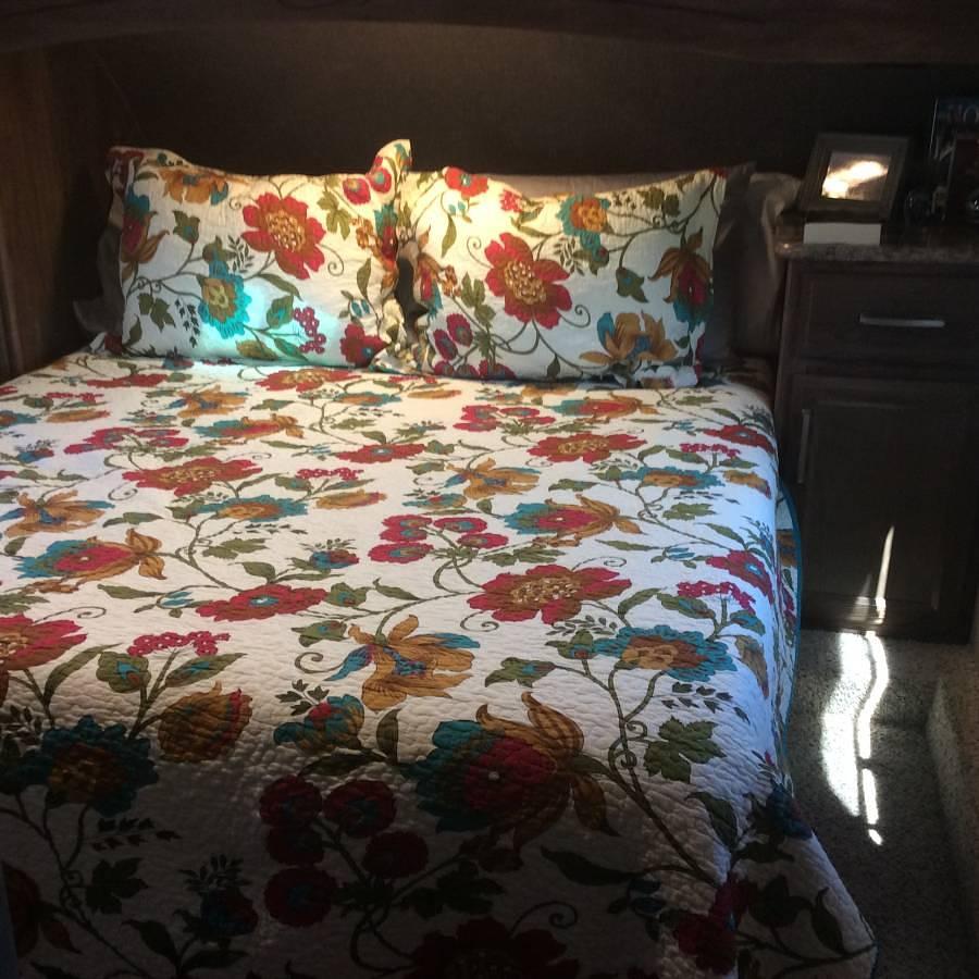 Used 2016 Keystone Cougar 29ROB