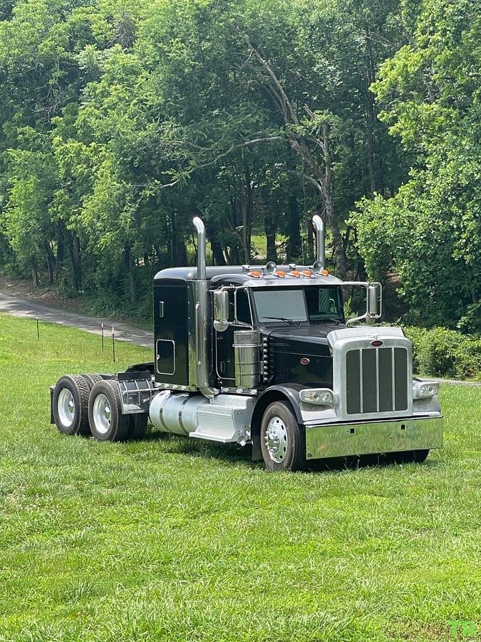Used 2017 Peterbilt 389 — Cummins Diesel, Inframe Rebuilt Engine with Only 400 Miles