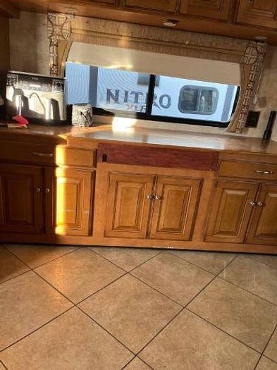 Used 2012 Winnebago Adventurer 37F