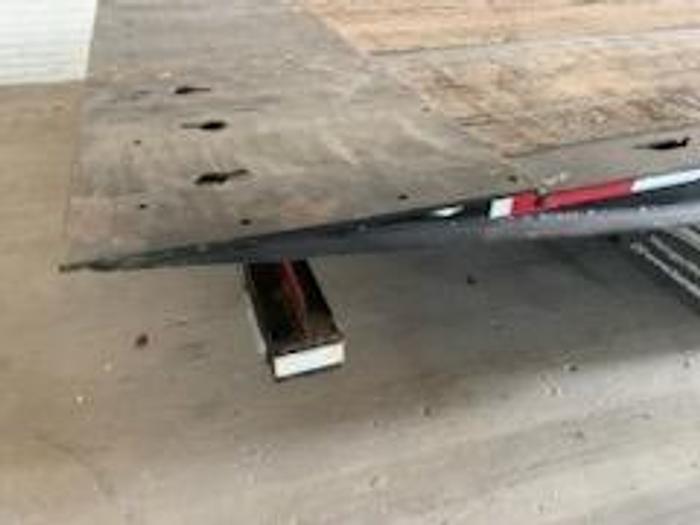 Used 2016 Landoll 440A Traveling Axle Trailer