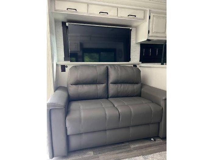 Used 2024 Entegra Coach Vision Xl 34G