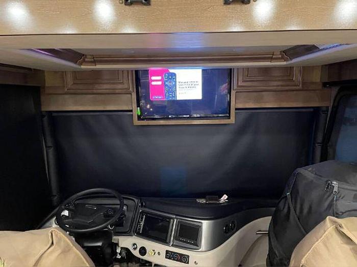 Used 2020 Fleetwood Discovery LXE 44B