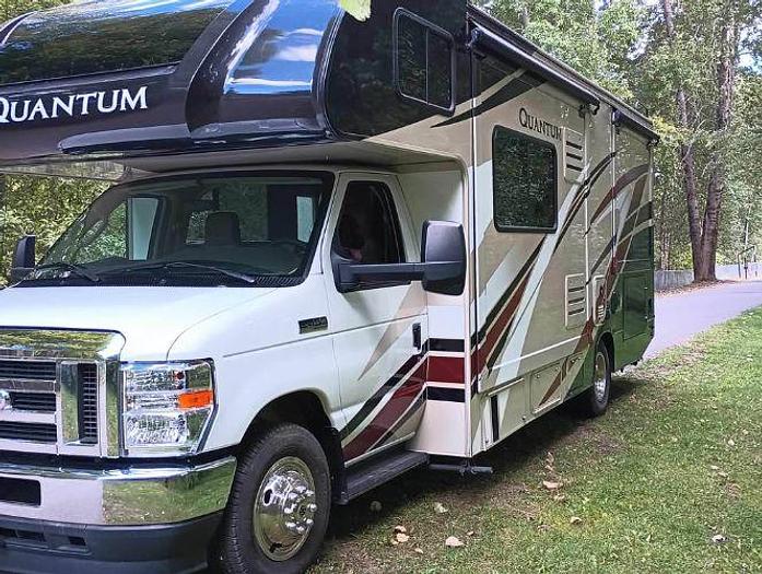 Used 2021 Thor Motor Coach Quantum LH26