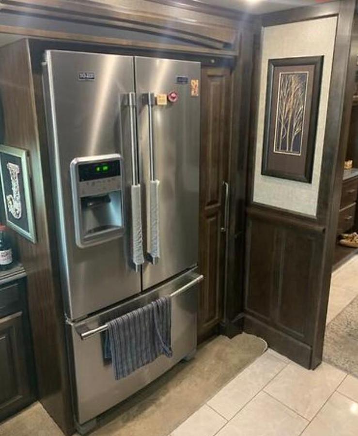 Used 2017 Tiffin Phaeton 44OH