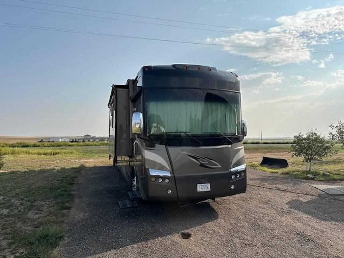 Used 2008 Winnebago Tour 40KD Class A Motorhome