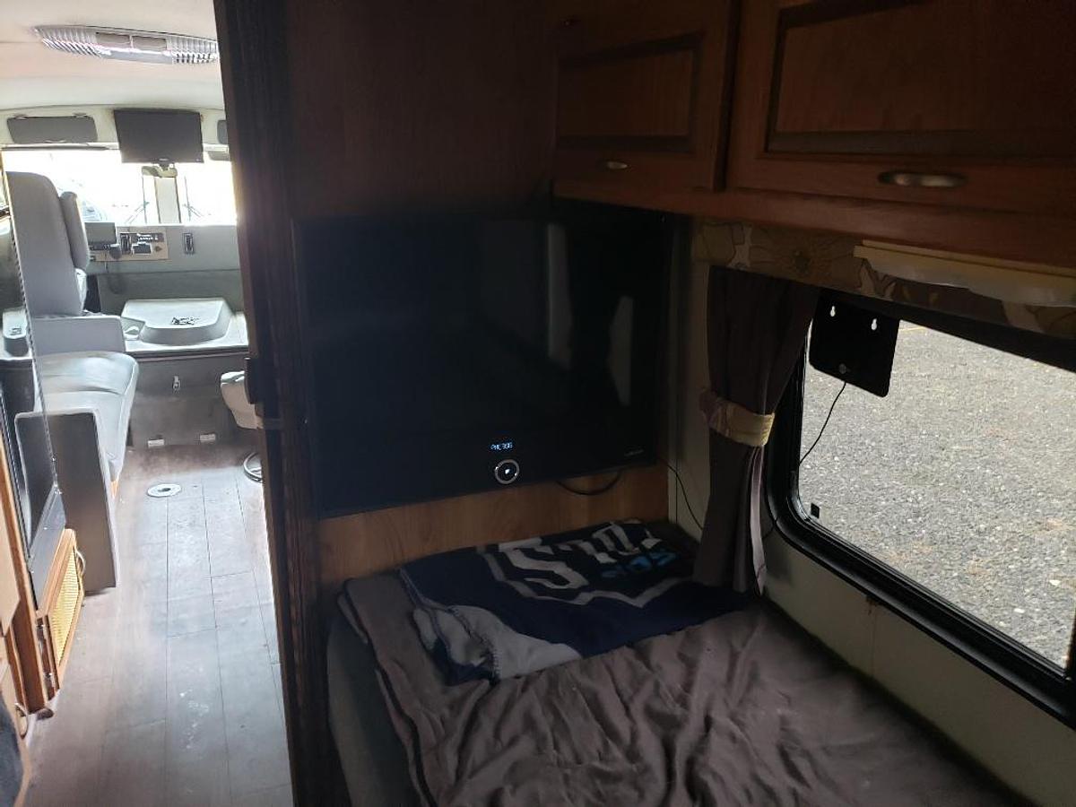 Used 1991 Americruiser 29ft Class A Motorhome